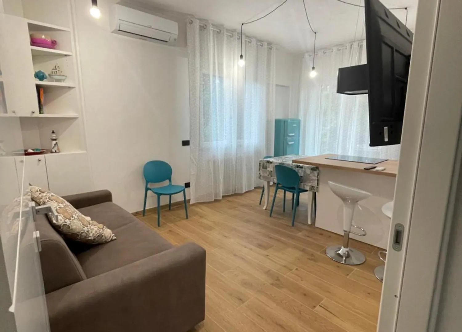 Vila Tiffany House Marina di Massa 0*,